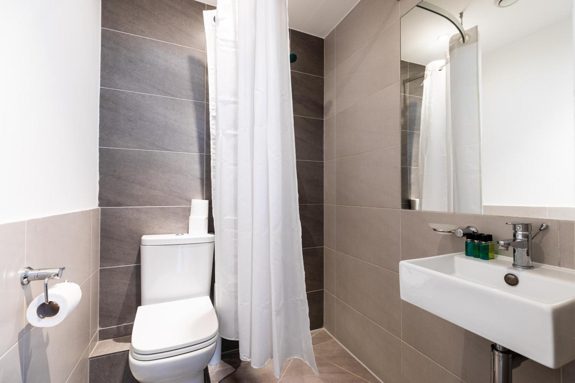 Clarges- Hsk Suites London Eksteriør bilde
