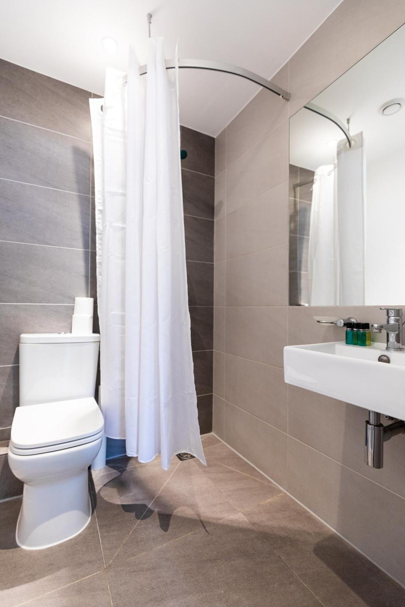 Clarges- Hsk Suites London Eksteriør bilde