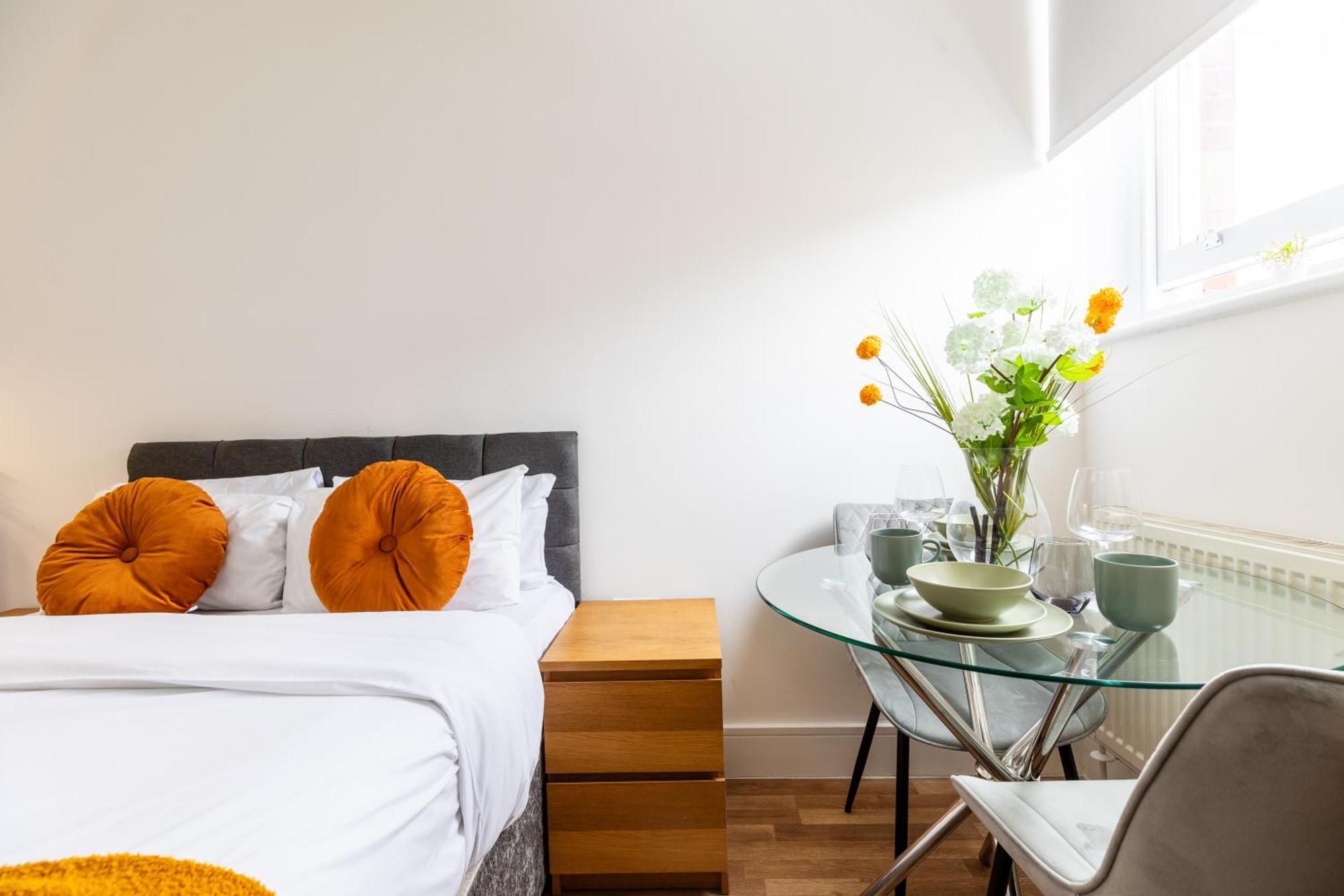 Clarges- Hsk Suites London Eksteriør bilde