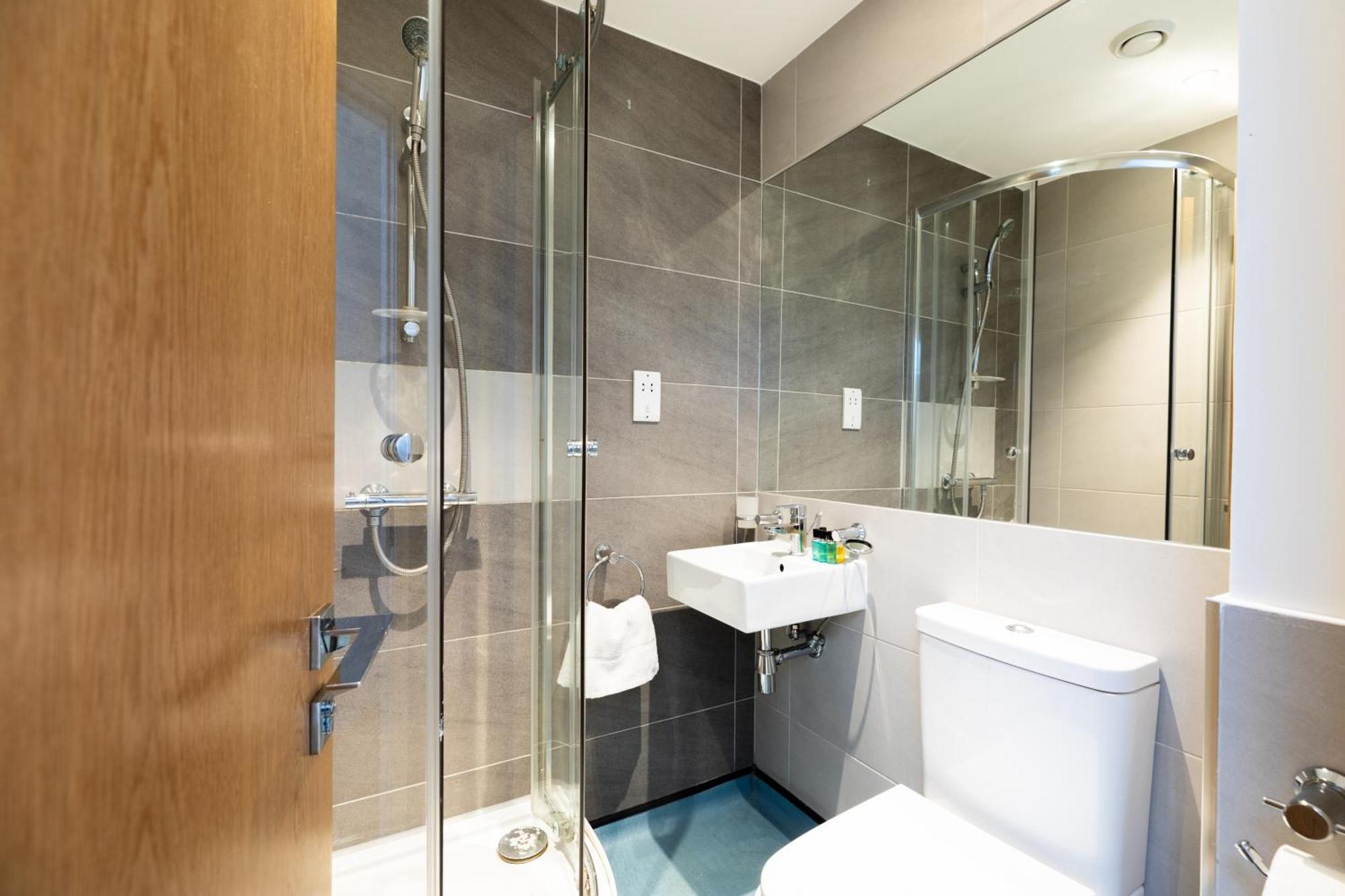 Clarges- Hsk Suites London Eksteriør bilde