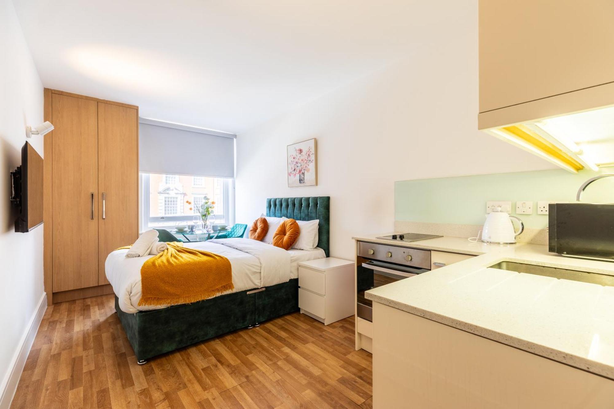Clarges- Hsk Suites London Eksteriør bilde