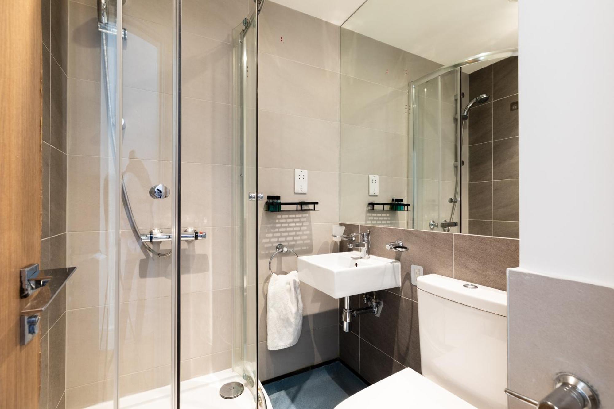Clarges- Hsk Suites London Eksteriør bilde